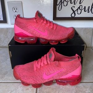 Nike VaporMax Flyknit 3 pink women’s shoes